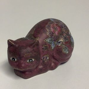 Fitz and Floyd Maroon gold outlined floral pattern cat lying down